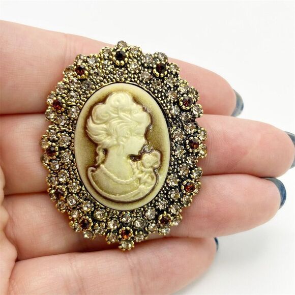 Vintage Style Victorian Lady Cameo Brooch Gold and Brown Rhinestones Retro - Picture 1 of 9